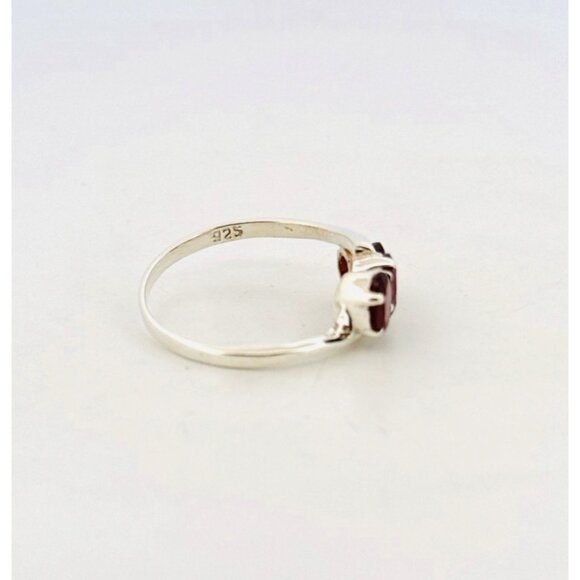 Brand New Triple Stone Garnet Sterling Silver 925 Women's Ring, Size 9, 2.2g - Picture 2 of 11